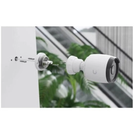 Ubiquiti Networks UniFi G6 4K UHD Outdoor Network Bullet Camera with Night Vision (White)